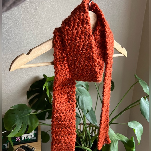 Handmade Scarf - Picture 2 of 3